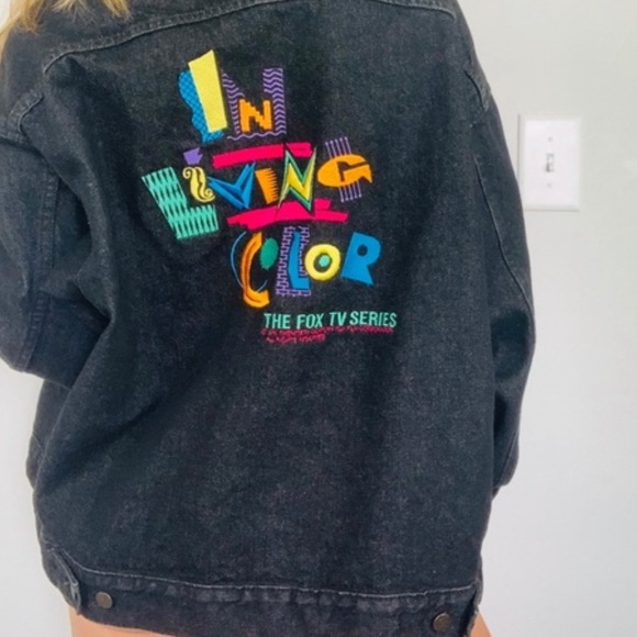 Vintage in living color embroidered denim jacket - Picture 2 of 6